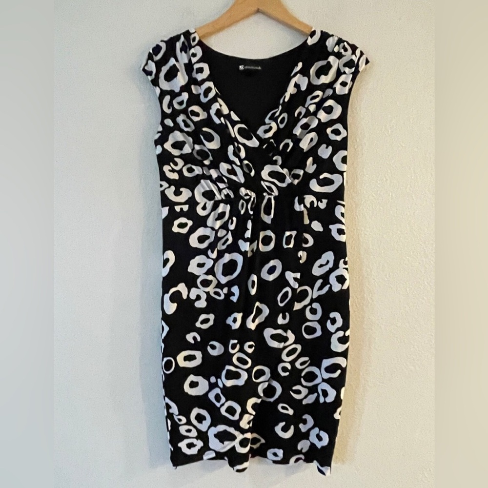 Valerie Bertinelli size 14 Black and White Animal cheetah Print Dress